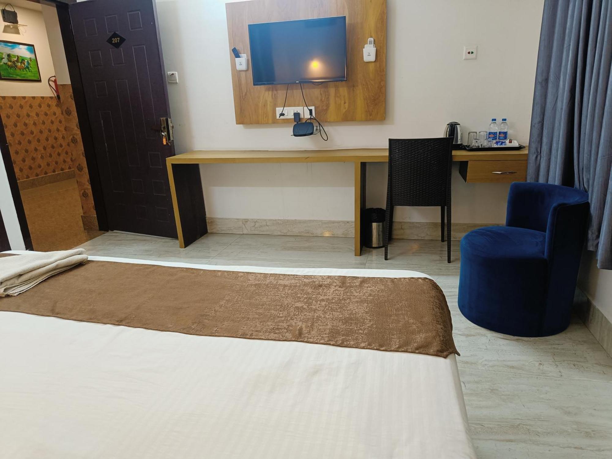Hotel Mirana غاواهاتي المظهر الخارجي الصورة