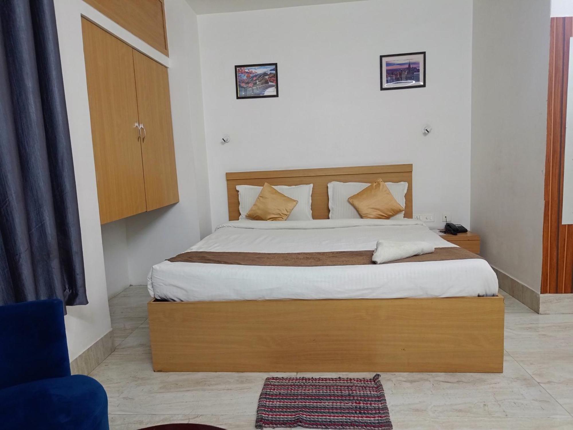 Hotel Mirana غاواهاتي المظهر الخارجي الصورة