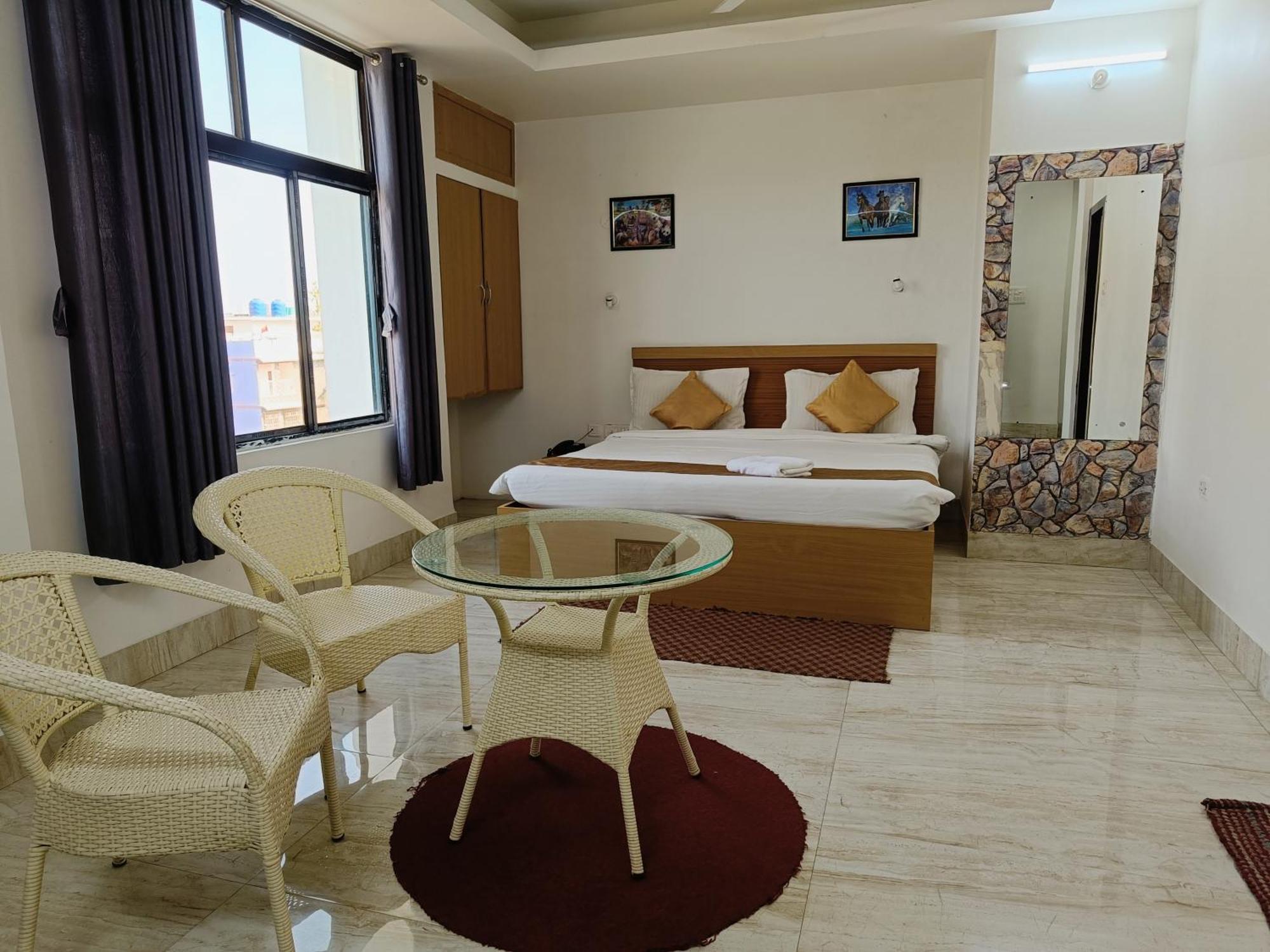 Hotel Mirana غاواهاتي المظهر الخارجي الصورة